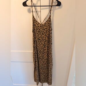 Aerie Tan and Black Patterned Dress